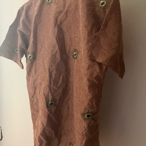 Medium Sized Men’s Brown Kurta with Peacock Feather Design - Picture 2 of 4